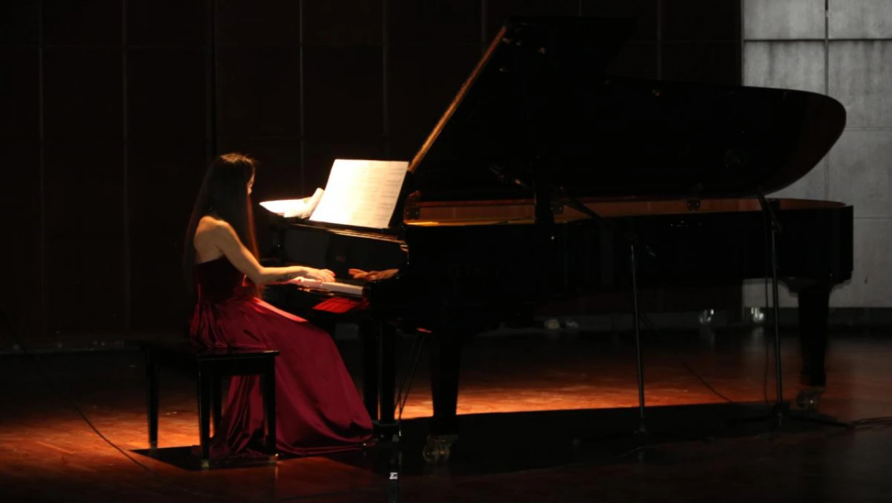 Ünlü Piyanist Zarif Karimova'dan Piyano Resitali