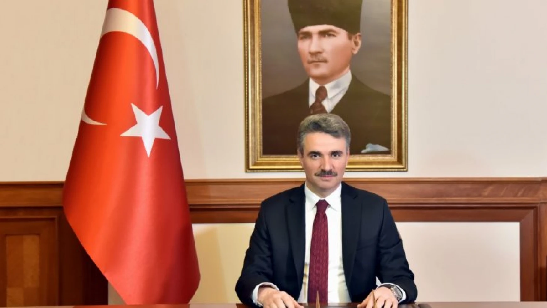 Vali Aydın Baruş 12 Mart İstiklal Marşı'nın kabulü ve Mehmet Akif Ersoy'u Anma Günü dolayısıyla mesaj yayımladı