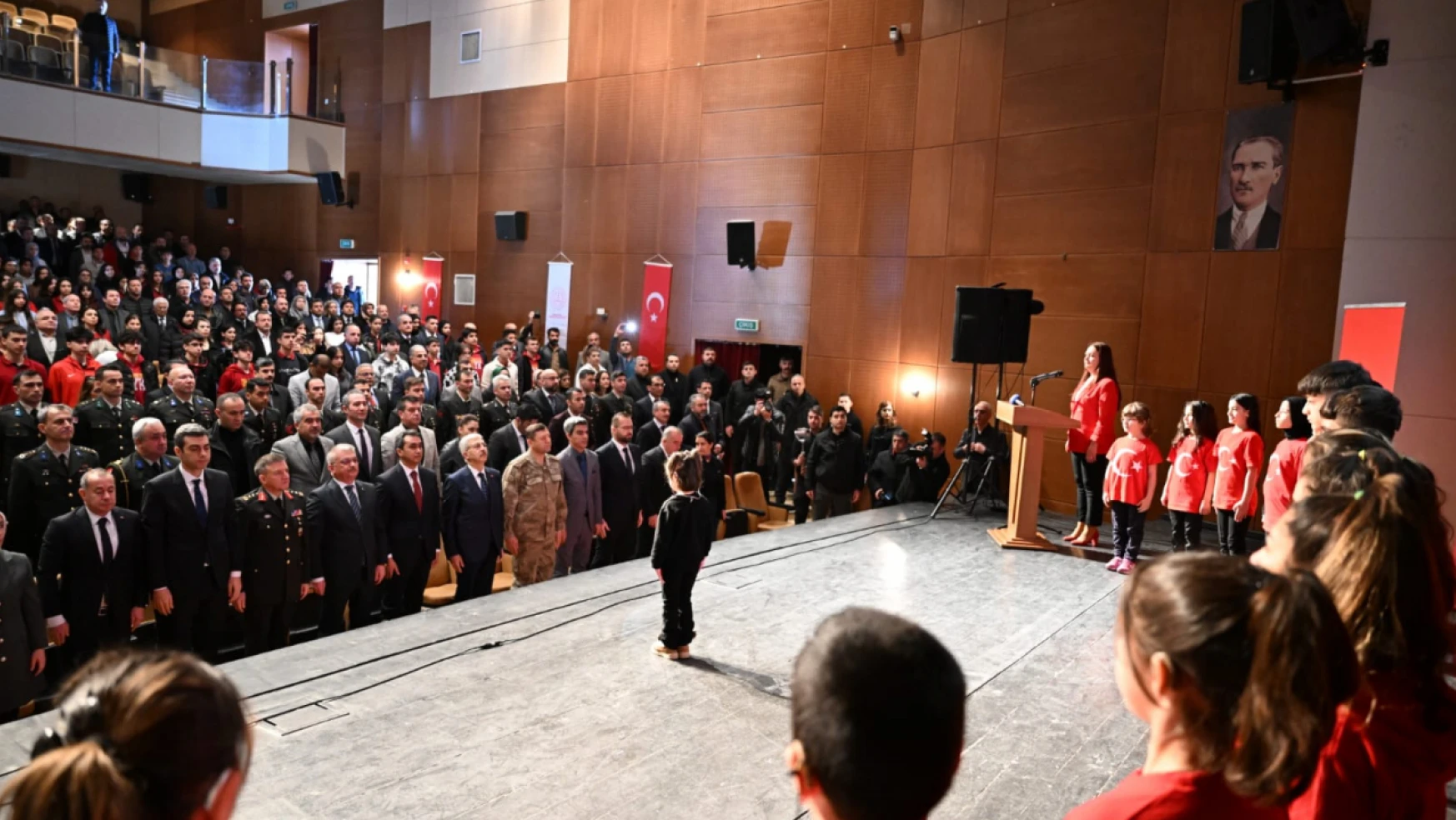 Vali Ersin Yazıcı 12 Mart İstiklal Marşı'nın Kabulü ve Mehmet Akif Ersoy'u Anma Etkinliğine KatıldI