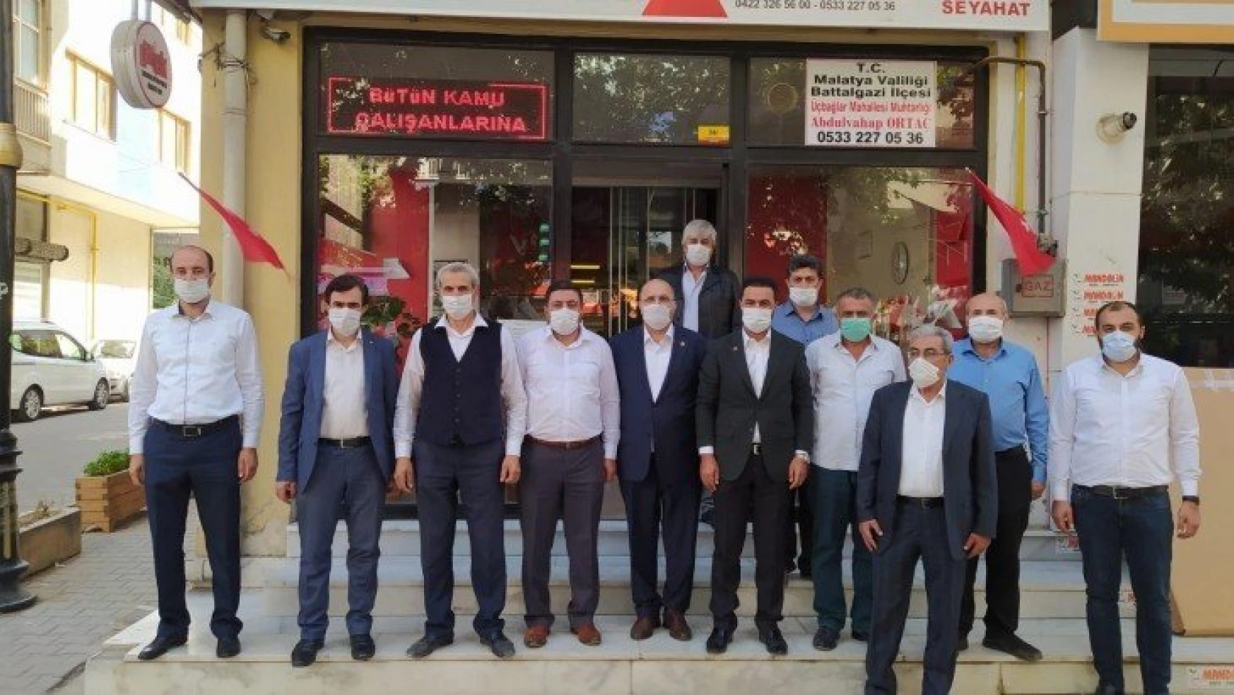 Yeniden Refah Partisi Muhtarlar Derneğini ziyaret etti