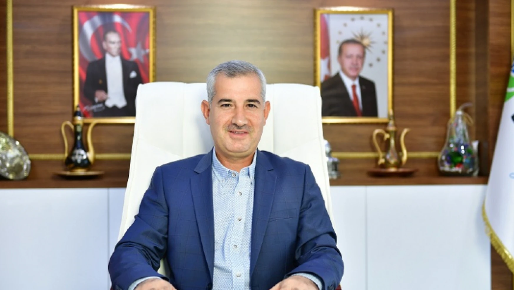 Yeşilyurt Belediye Başkanı Mehmet Çınar'dan 29 Ekim Cumhuriyet Bayramı Kutlama Mesajı