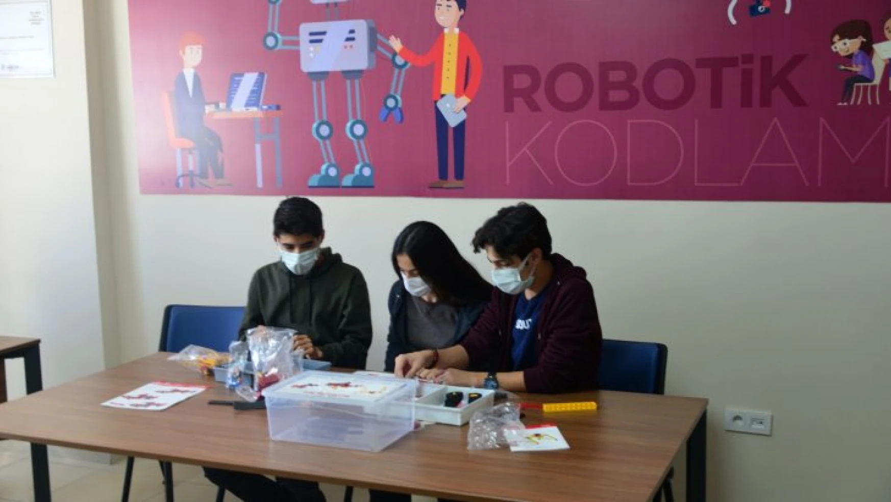 Yeşilyurt Belediyesi, Ücretsiz Robotik Kodlama Ve Arduino Temel Seviye Eğitim Kursu Açıyor