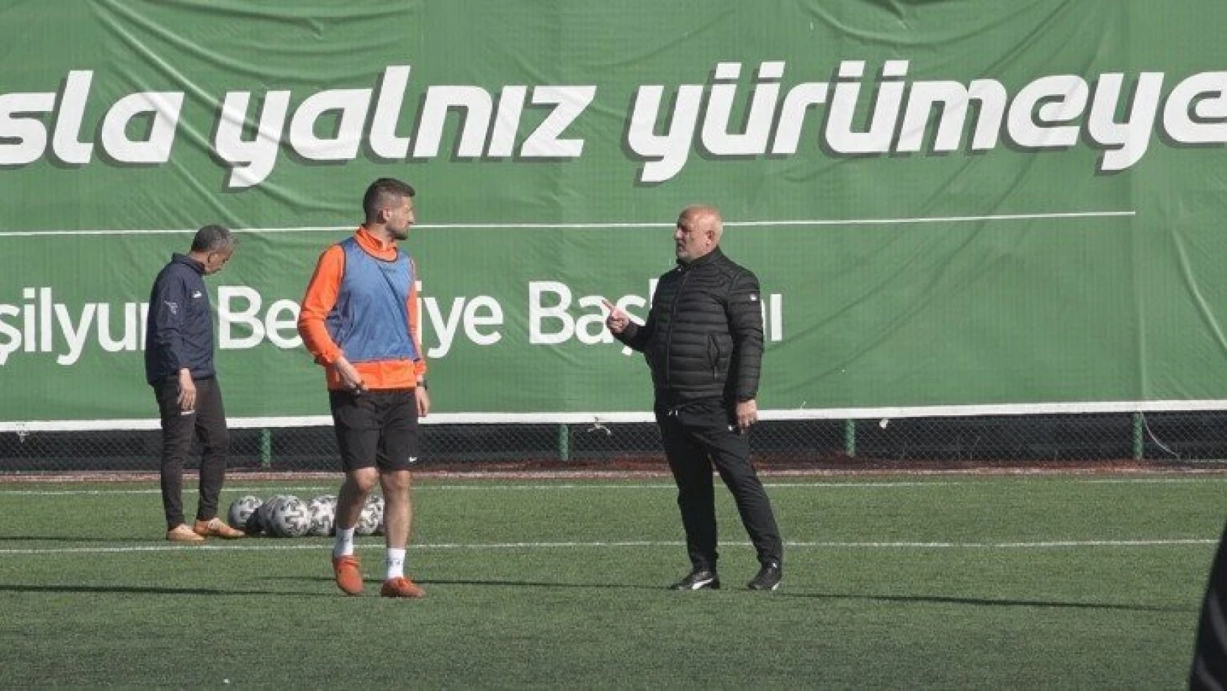Yeşilyurt Belediyespor Ofspor maçına kilitlendi
