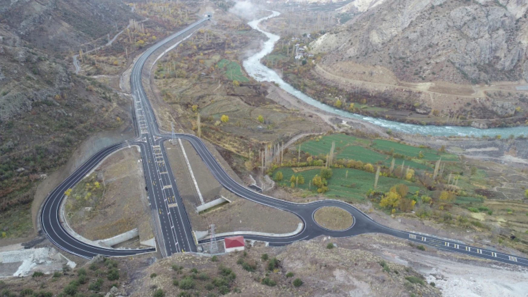 Yusufeli Baraj Yolları 22 Kasım'da Hizmete Açılıyor