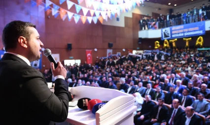 AK Parti Malatya Gençlik kolları İl Başkanı Sinan Özhüsrev güven tazeledi