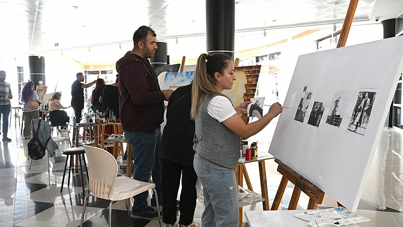 Malatya Büyükşehir Belediyesi Sanat Merkezi'nde 'Resim Çalıştayı' düzenlendi
